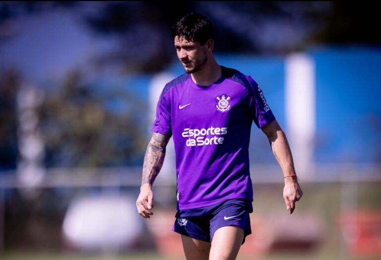 Rodrigo Garro atua pelo Corinthians pela primeira vez em dois meses