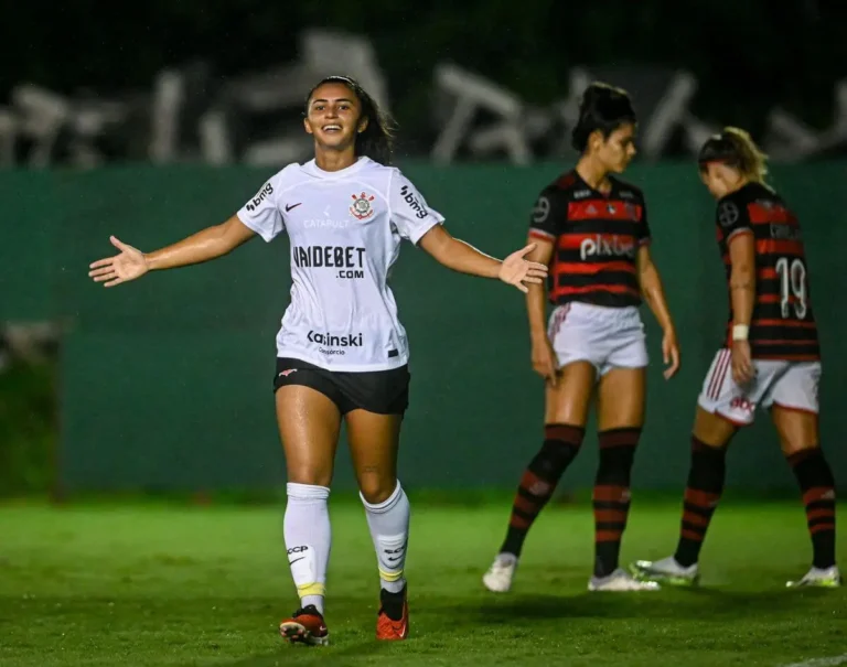 Corinthians Feminino busca manter domínio no retrospecto do confronto diante do Flamengo