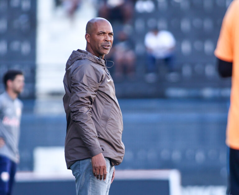 Corinthians Sub-20 vence o São Bento de virada na Fazendinha e sobe na tabela do Paulista