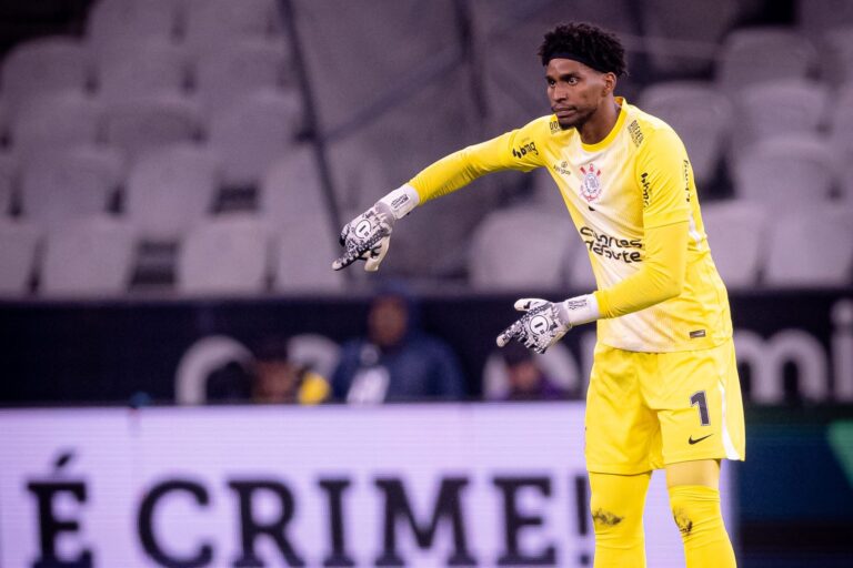 Corinthians registra número recorde de convocados para Data Fifa no século XXI
