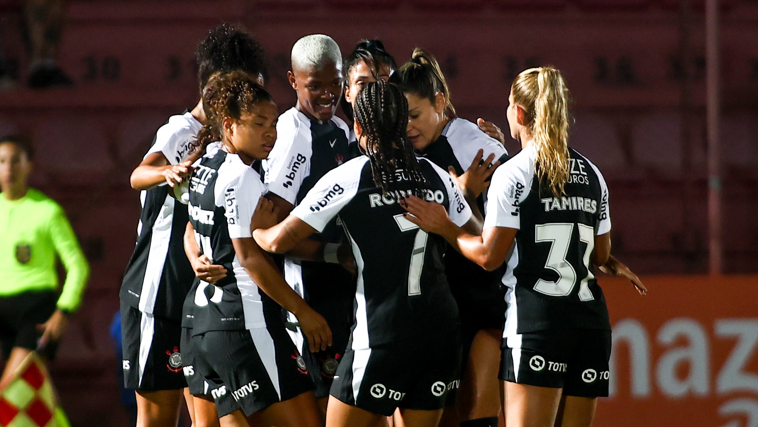 Corinthians tem semana com retorno do futebol feminino, LNF, jogos da base e sequência da LBF