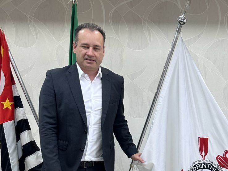 Ex-diretor do Corinthians explica proposta de reforma administrativa que dá autonomia do futebol -