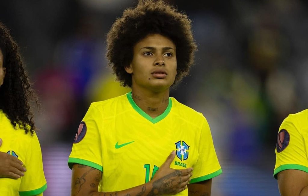 Zagueira e volante do Corinthians