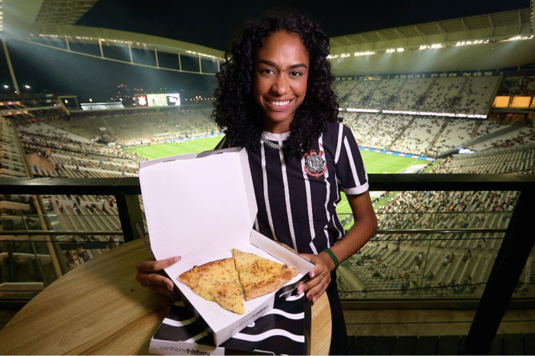 Corinthians Delivery aposta em pizzas exclusivas inspiradas na paixão da Fiel
