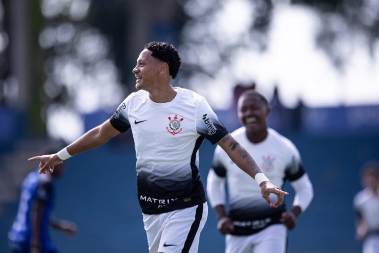 Goleada no Paulistão Sub-17 movimenta ranking de artilharia da categoria do Corinthians em 2025