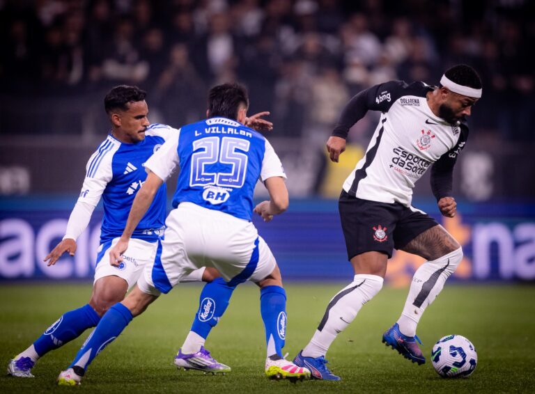 Atuando em casa, Corinthians atinge marca que não acontecia há quase um ano