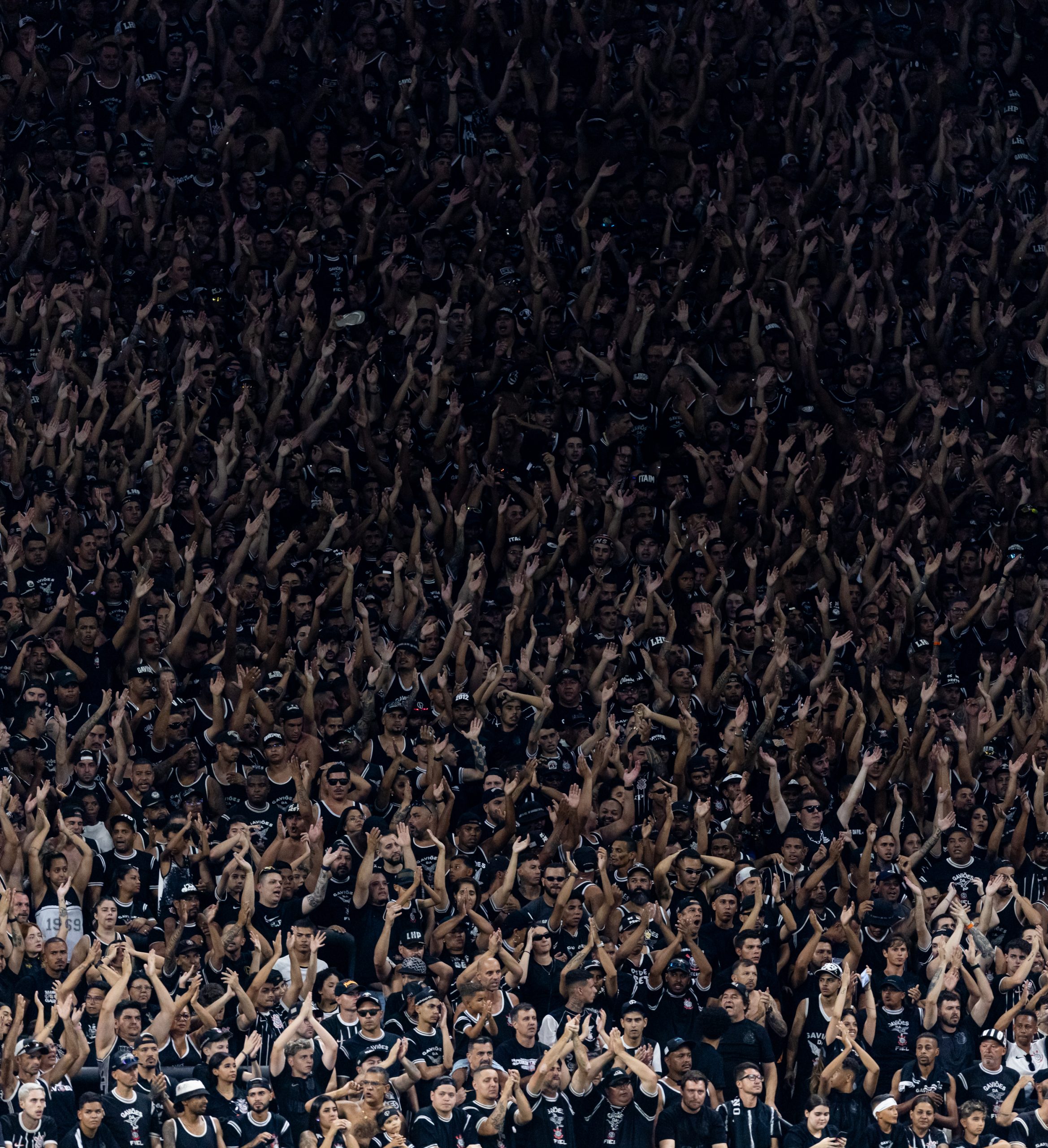 Gaviões da Fiel convocam recepção ao elenco do Corinthians antes do clássico contra o Palmeiras