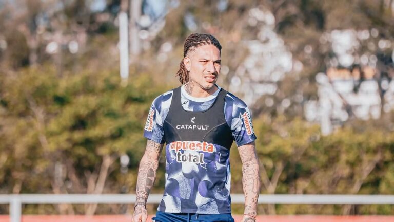 Paolo Guerrero se declara como torcedor do Corinthians e torce por recuperação do clube