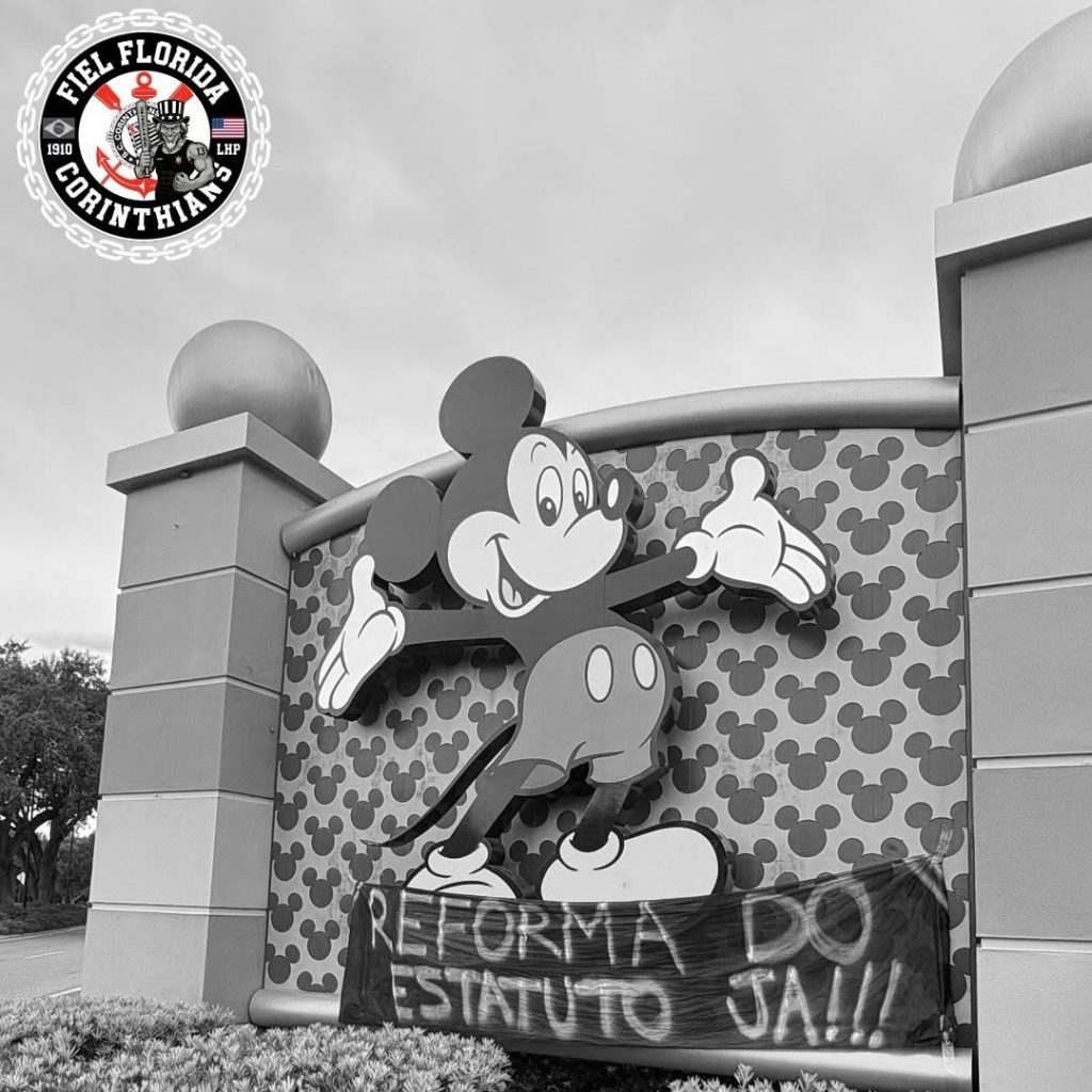 Protesto na Disney