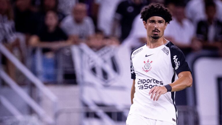 Zagueiro lidera o elenco do Corinthians em estatística defensiva na atual temporada